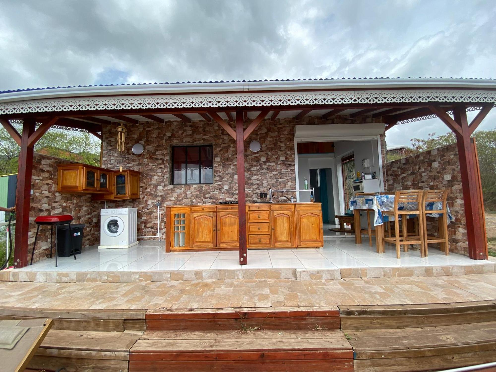 Bungalows Mathilde-Non Fumeur บูญองต์ ภายนอก รูปภาพ